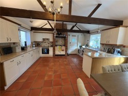Property Image #4 of 14
