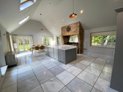 Property Image #2 of 11