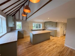 Property Image #3 of 17