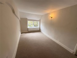 Property Image #14 of 17