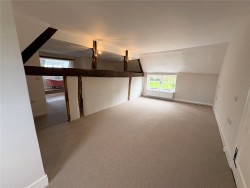 Property Image #9 of 17