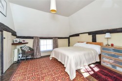 Property Image #8 of 10