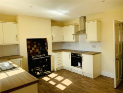 Property Image #2 of 11