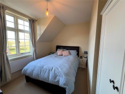 Property Image #5 of 10