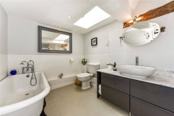 Property Image #10 of 13