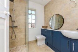 Property Image #8 of 10