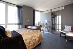 Property Image #6 of 13