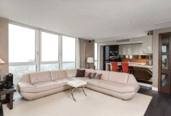 Property Image #4 of 13