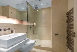 Property Image #8 of 13