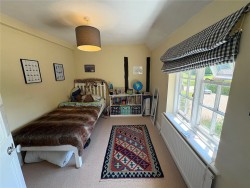 Property Image #12 of 18