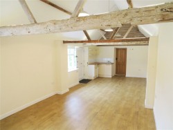 Property Image #16 of 18