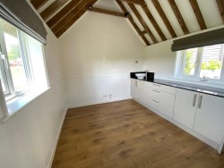 Property Image #6 of 9