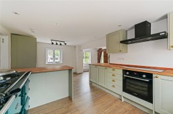Property Image #5 of 18