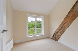Property Image #11 of 18