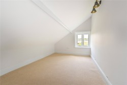 Property Image #8 of 13