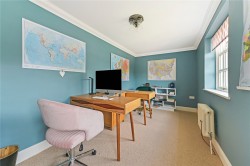 Property Image #16 of 21