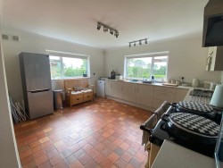 Property Image #2 of 9