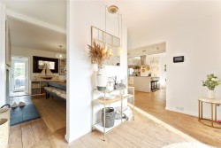Property Image #6 of 21