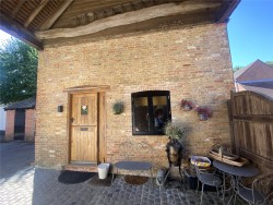 Property Image #9 of 11