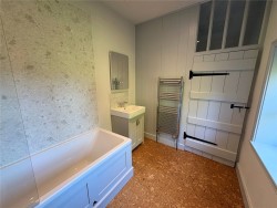 Property Image #9 of 11