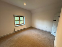 Property Image #6 of 11