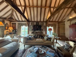Property Image #4 of 21