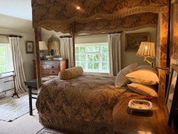 Property Image #14 of 21
