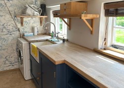 Property Image #6 of 14