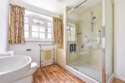 Property Image #14 of 19