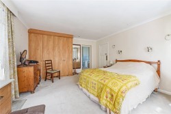 Property Image #8 of 20