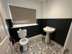 Property Image #5 of 11