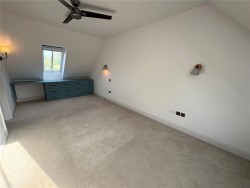Property Image #7 of 11