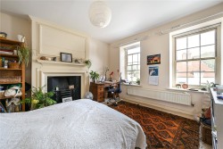 Property Image #9 of 17