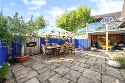 Property Image #14 of 17