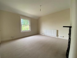 Property Image #8 of 10