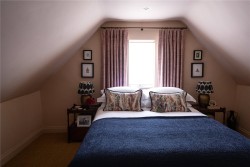 Property Image #10 of 17