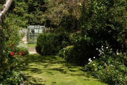 Property Image #14 of 17