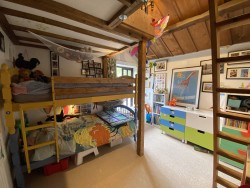 Property Image #14 of 18