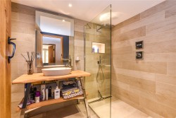 Property Image #8 of 15