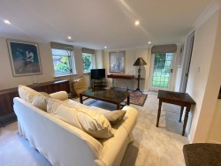 Property Image #2 of 9