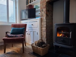 Property Image #3 of 12