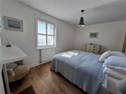 Property Image #8 of 12