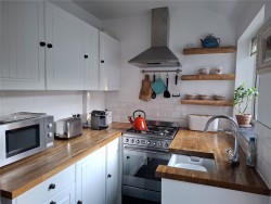 Property Image #5 of 12