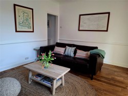 Property Image #4 of 12