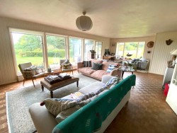 Property Image #2 of 12