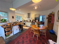 Property Image #3 of 8