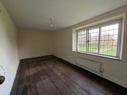 Property Image #8 of 10