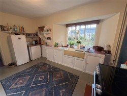 Property Image #4 of 12