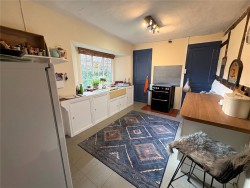 Property Image #5 of 12