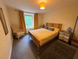 Property Image #10 of 12